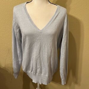 ❄️ LN New York & Company brand women’s long sleeve sweater